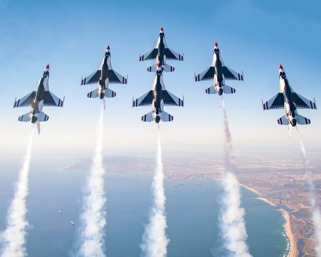 U.S. Air Force Thunderbirds F-16s.