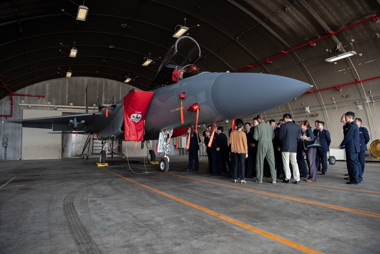 JASDF Cadets visit Team Kadena