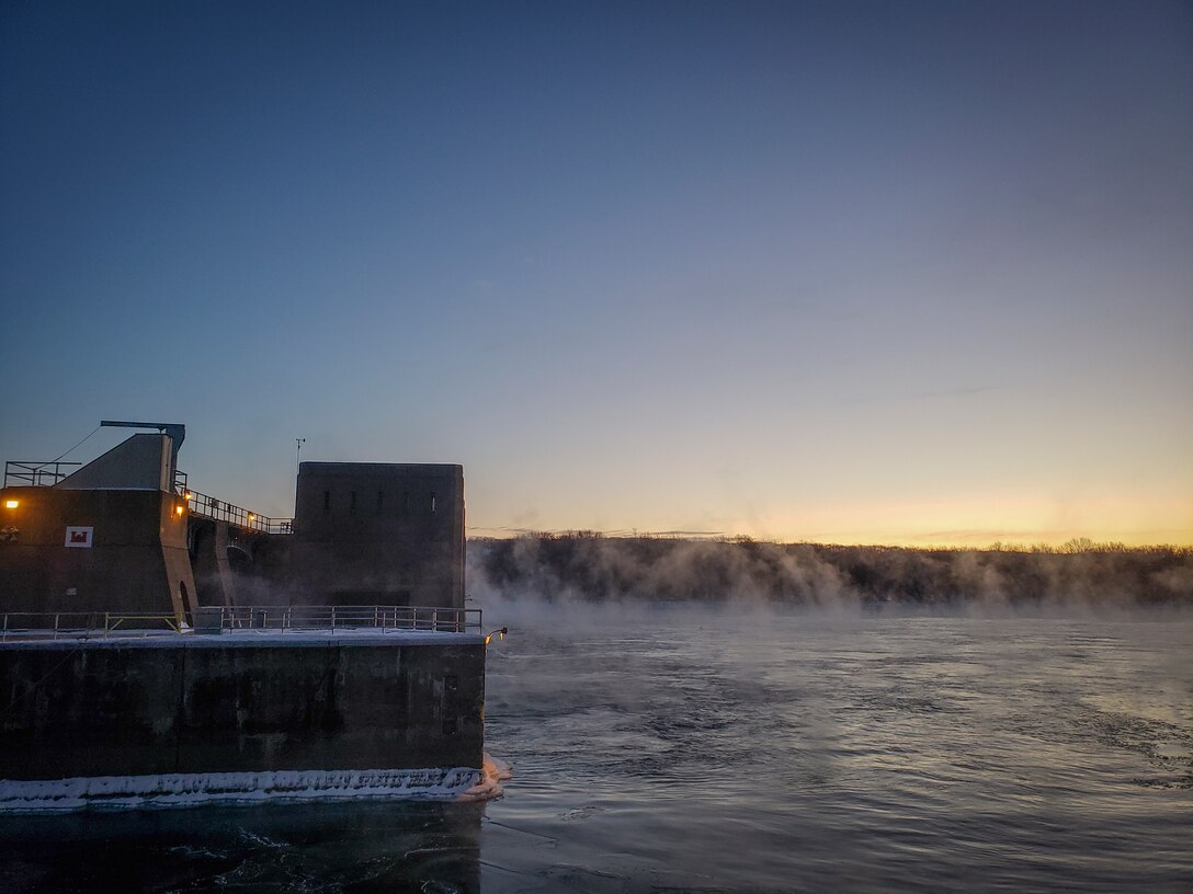 lock in river, smoke on water