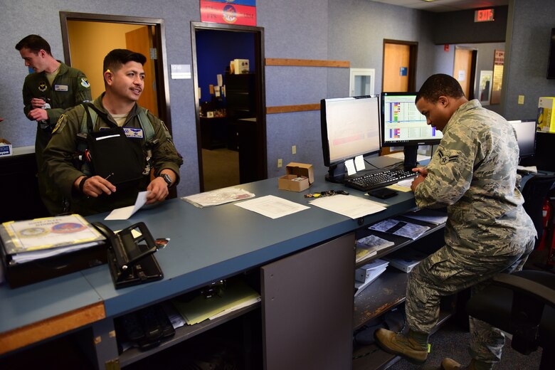 Laughlin HARM and SARM Award winning 1Charlies > Laughlin Air Force