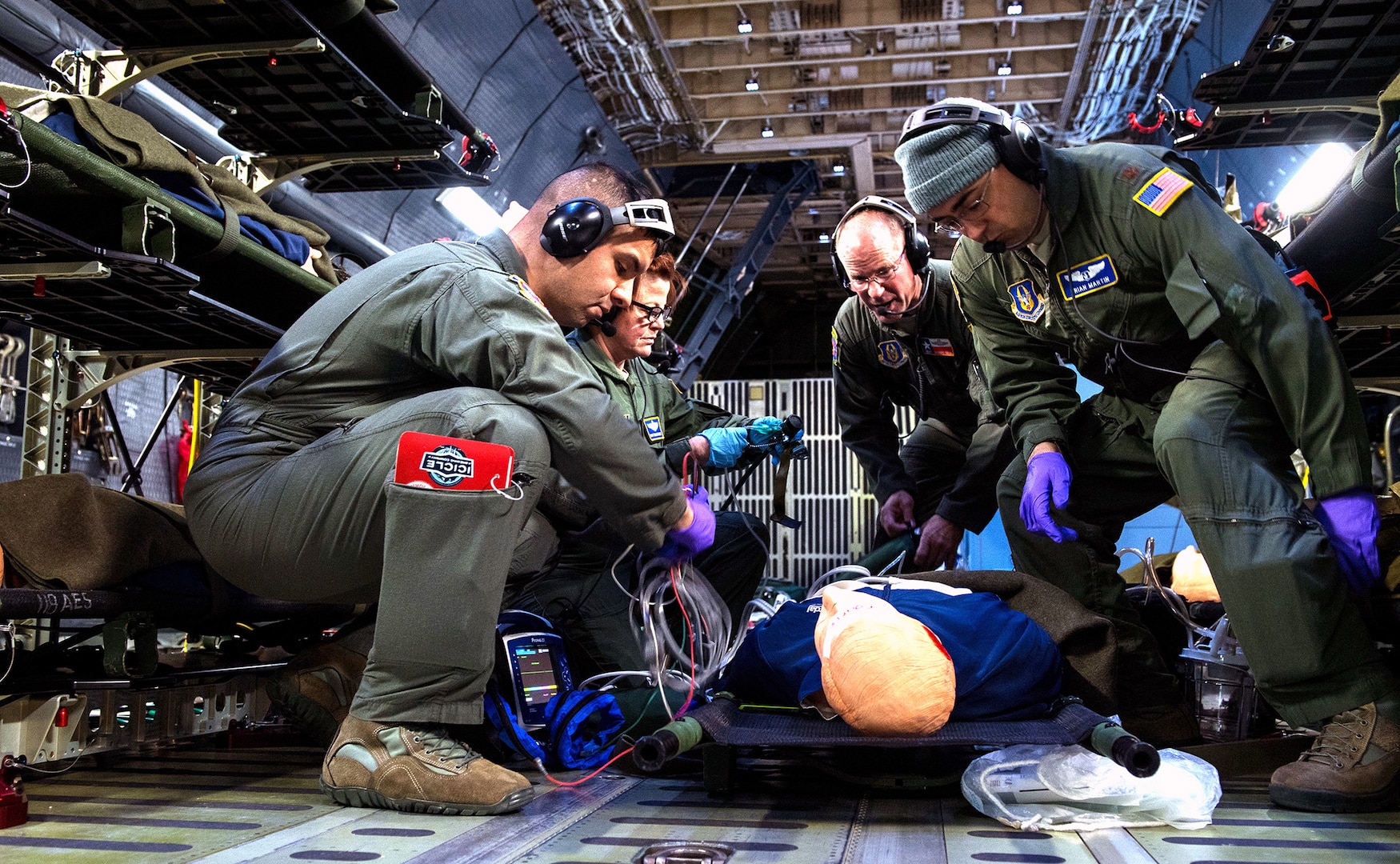 433rd Aeromedical Evacuation Squadron takes part in C-5M medevac tests >  Joint Base San Antonio > News