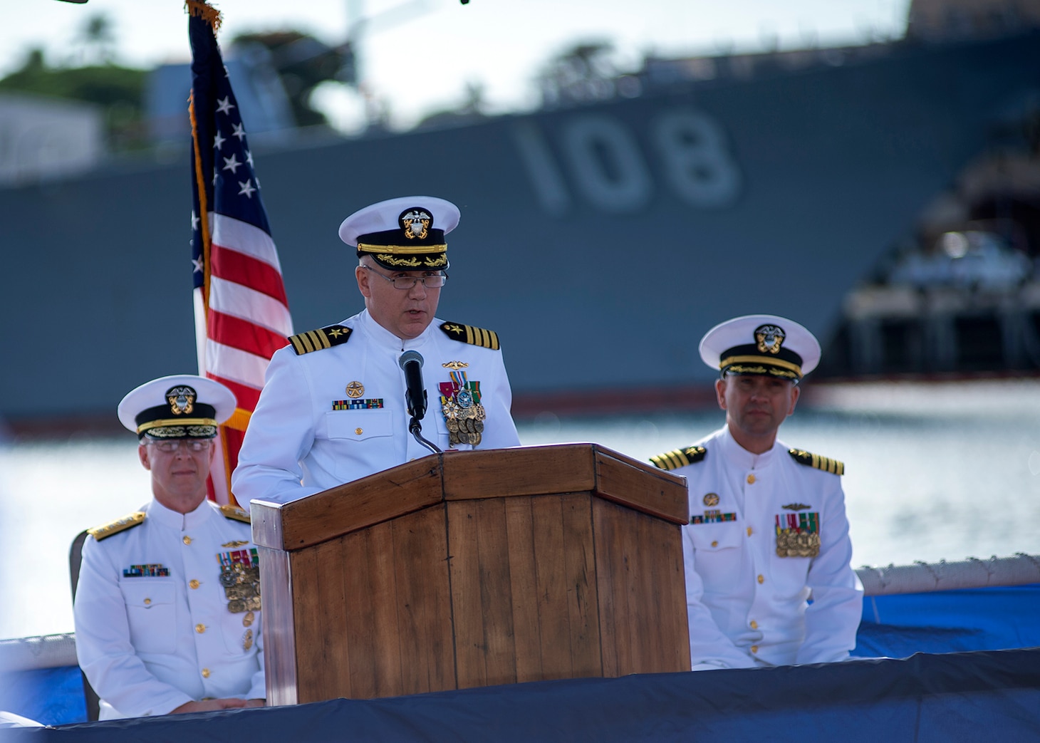 Submarine Squadron One Changes Hands > Commander, Submarine Force, U.S.  Pacific Fleet > News Admin