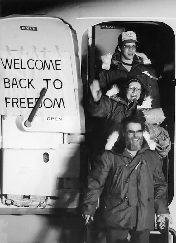 The newly freed American hostages arrive by bus at the U.S. Air Force Hospital in Wiesbaden, Germany, Jan. 20, 1981. They spent 444 days in Iranian captivity and stopped at the Wiesbaden hospital for medical and psychological exams before returning home. (U.S. Air Force photo)