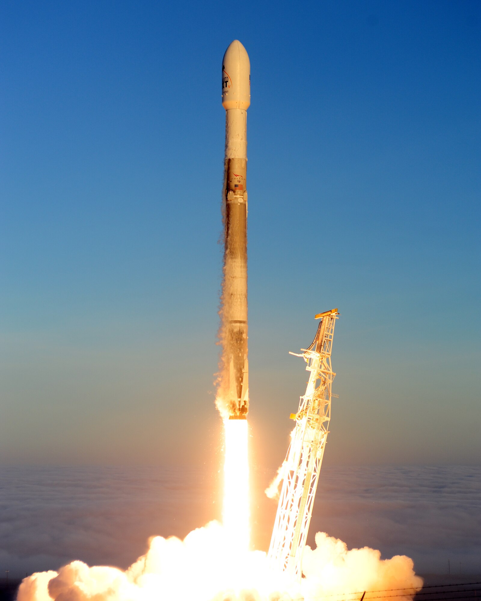 launch of the fifth Iridium mission on a SpaceX Falcon 9 rocket