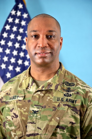 COL Eric Handy