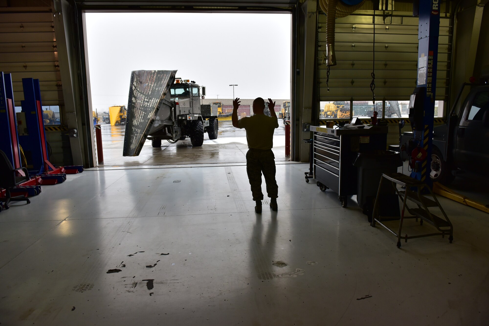 173rd FW Vehicle Maintenance