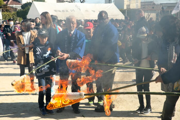 Tondo Matsuri New Year Festival