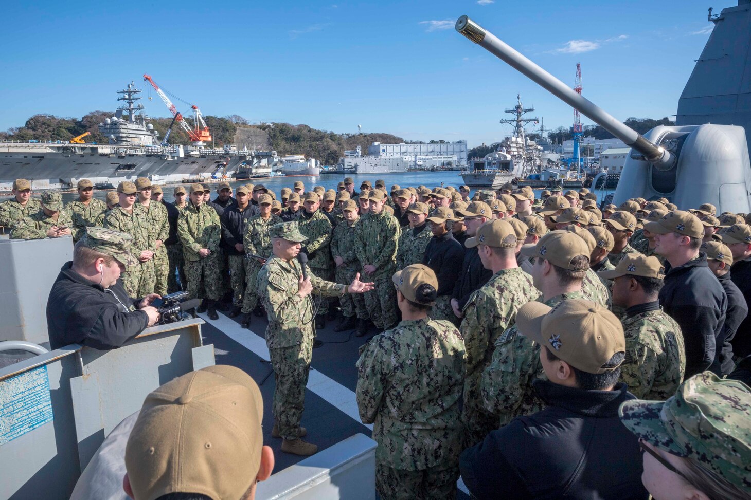 YOKOSUKA, Japan (Jan. 18, 2019) Master Chief Petty Officer of the Navy (MCPON) Russell Smith answers questions from Sailors assigned to the guided-missile cruiser USS Antietam (CG 54) in Yokosuka, Japan during an all hands call. MCPON is the highest enlisted leader in the Navy and was sent to collect Sailors' and enlisted leaders' insights on their challenges in the 7th Fleet to maintain a war fighting readiness. This is the MCPON's first visit to Commander, Fleet Activities Yokosuka as the U.S. Navy's 15th Master Chief Petty Officer of the Navy.