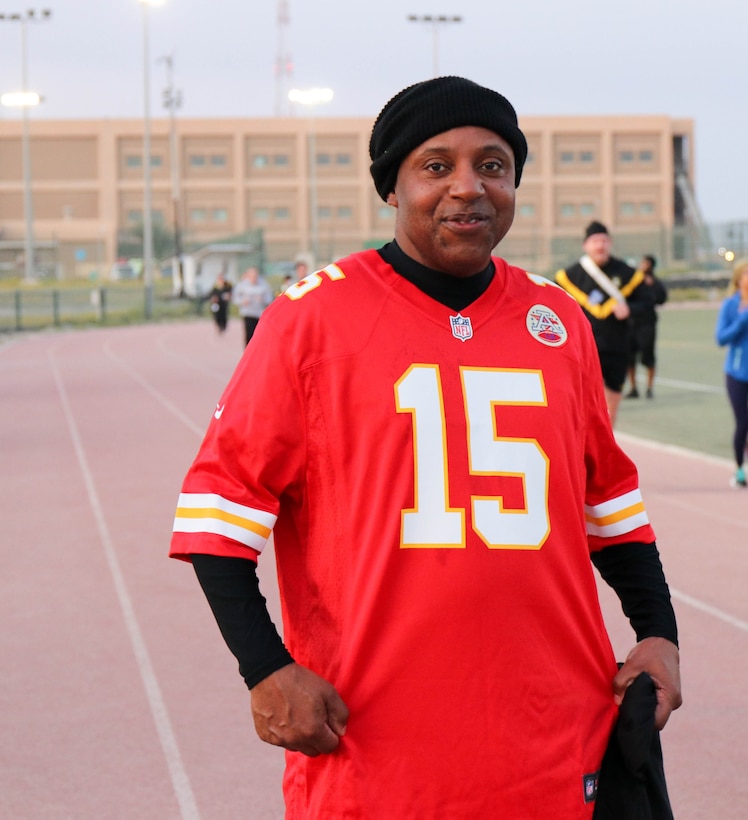 335th Signal Command (Theater) (Provisional) Soldiers participate in Dr. Martin Luther King, Jr. 5K Run