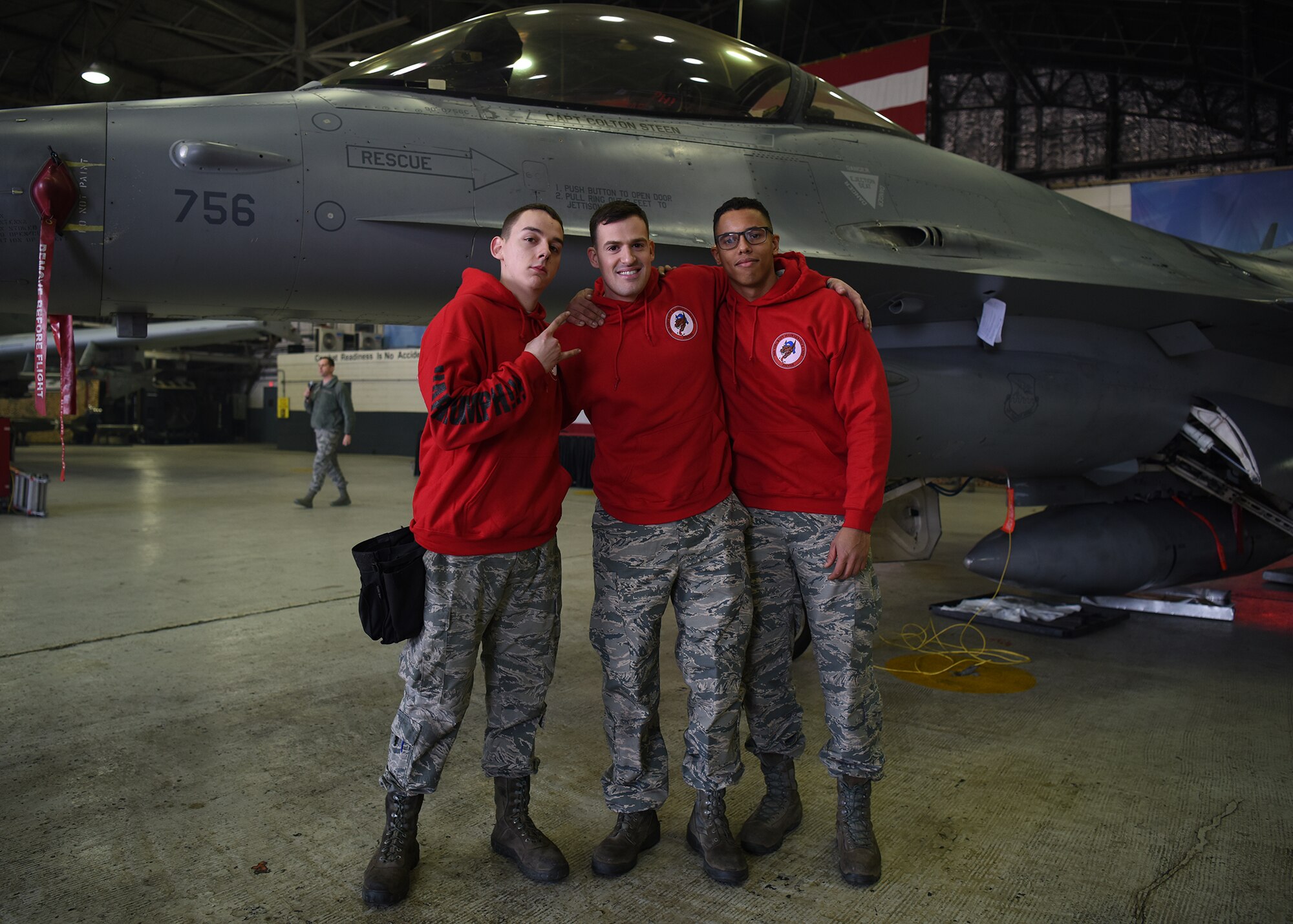 4th quarter load crew competition