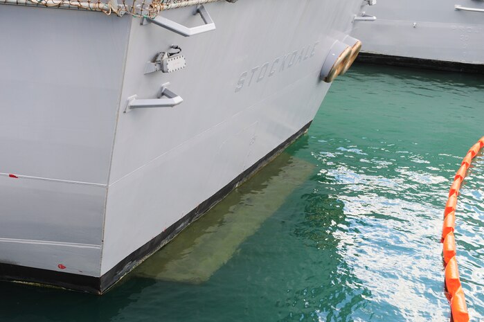 120709-N-QY215-006
PEARL HARBOR (July 9, 2012) A stern flap extends from the stern of the guided-missile destroyer USS Stockdale (DDG 106). A stern flap is an extension of the hull bottom surface which extends aft of the transom and is used to modify the flow field under the hull afterbody, decreasing flow velocity and increasing pressure, resulting in reduced drag, reduced turbulence, and thus, reduced hull resistance. Stockdale is participating in Rim of the Pacific (RIMPAC) 2012. Twenty-two nations, more than 40 ships and submarines, more than 200 aircraft and 25,000 personnel are participating in the biennial RIMPAC exercise from June 29 to Aug. 3, in and around the Hawaiian Islands. The world's largest international maritime exercise, RIMPAC provides a unique training opportunity that helps participants foster and sustain the cooperative relationships that are critical to ensuring the safety of sea lanes and security on the world's oceans. RIMPAC 2012 is the 23rd exercise in the series that began in 1971. (U.S. Navy Photo by Mass Communication 1st Class Tony Spiker/Released)