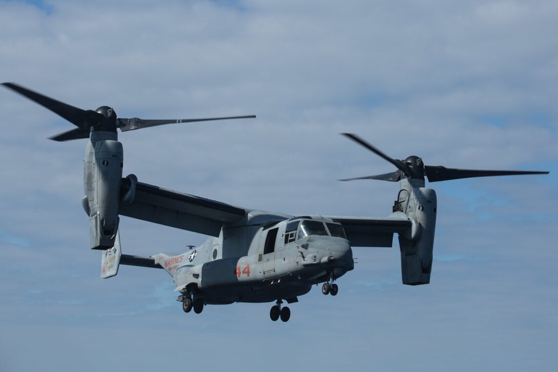 An MV-22B Osprey tiltrotor aircraft belonging to Marine Medium Tiltrotor Squadron 262 (Reinforced) prepares to land aboard the amphibious assault ship USS Wasp (LHD-1) at sea, Jan. 19, 2019. VMM-262 (Rein.) is the Aviation Combat Element for the 31st Marine Expeditionary Unit. Its naval aviators fly the MV-22B Osprey tiltrotor aircraft, as well as a variety of other rotary and fixed-wing aircraft. The 31st MEU, the Marine Corps’ only continuously forward-deployed MEU partnering with the Wasp Amphibious Ready Group, provides a flexible and lethal force ready to perform a wide range of military operations as the premier crisis response force in the Indo-Pacific region. (U.S. Marine Corps photo by Lance Cpl. Kyle P. Bunyi/ Released)