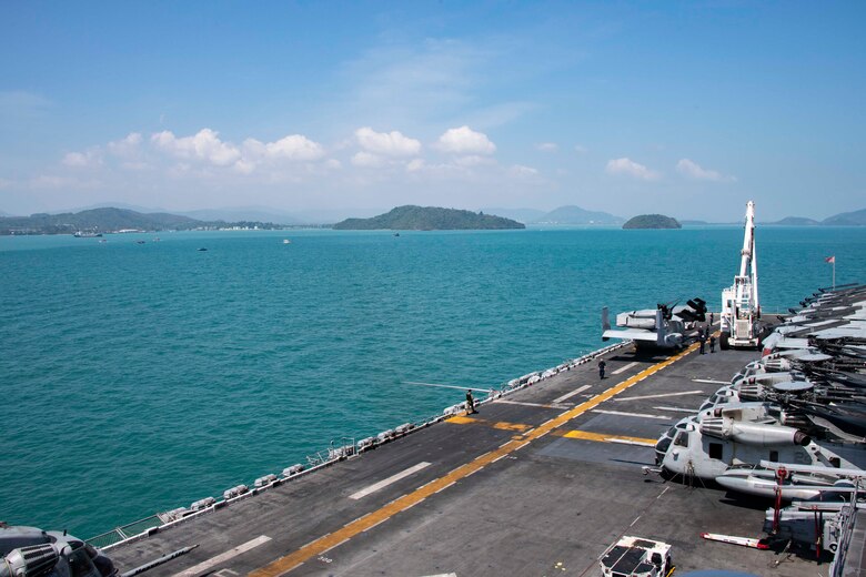 Wasp-class amphibious assault ship USS Essex (LHD 2) sets anchor off the coast of Phuket, Thailand while on a deployment of the Essex Amphibious Ready Group (ARG) and 13th Marine Expeditionary Unit (MEU). The Essex ARG/13th MEU is deployed to the U.S. 7th Fleet area of operation to support regional stability, reassure partners and allies and maintain a presence postured to respond to any crisis ranging from humanitarian assistance to contingency operations. (U.S. Navy photo by Mass Communication Specialist 2nd Class William Phillips/Released)