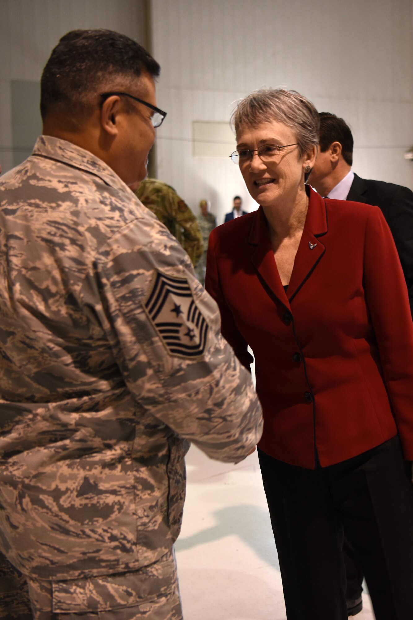 SecAF visits Robins