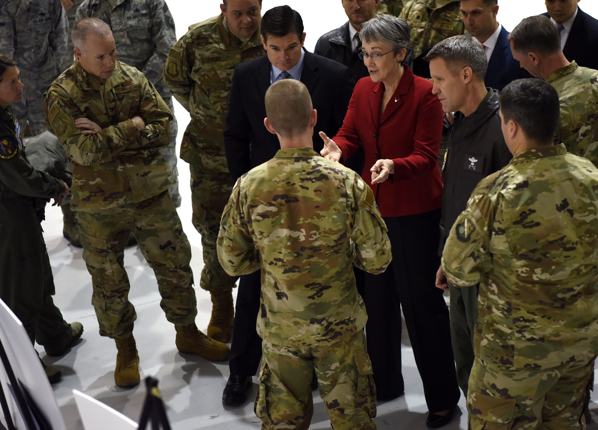 SecAF visits Robins