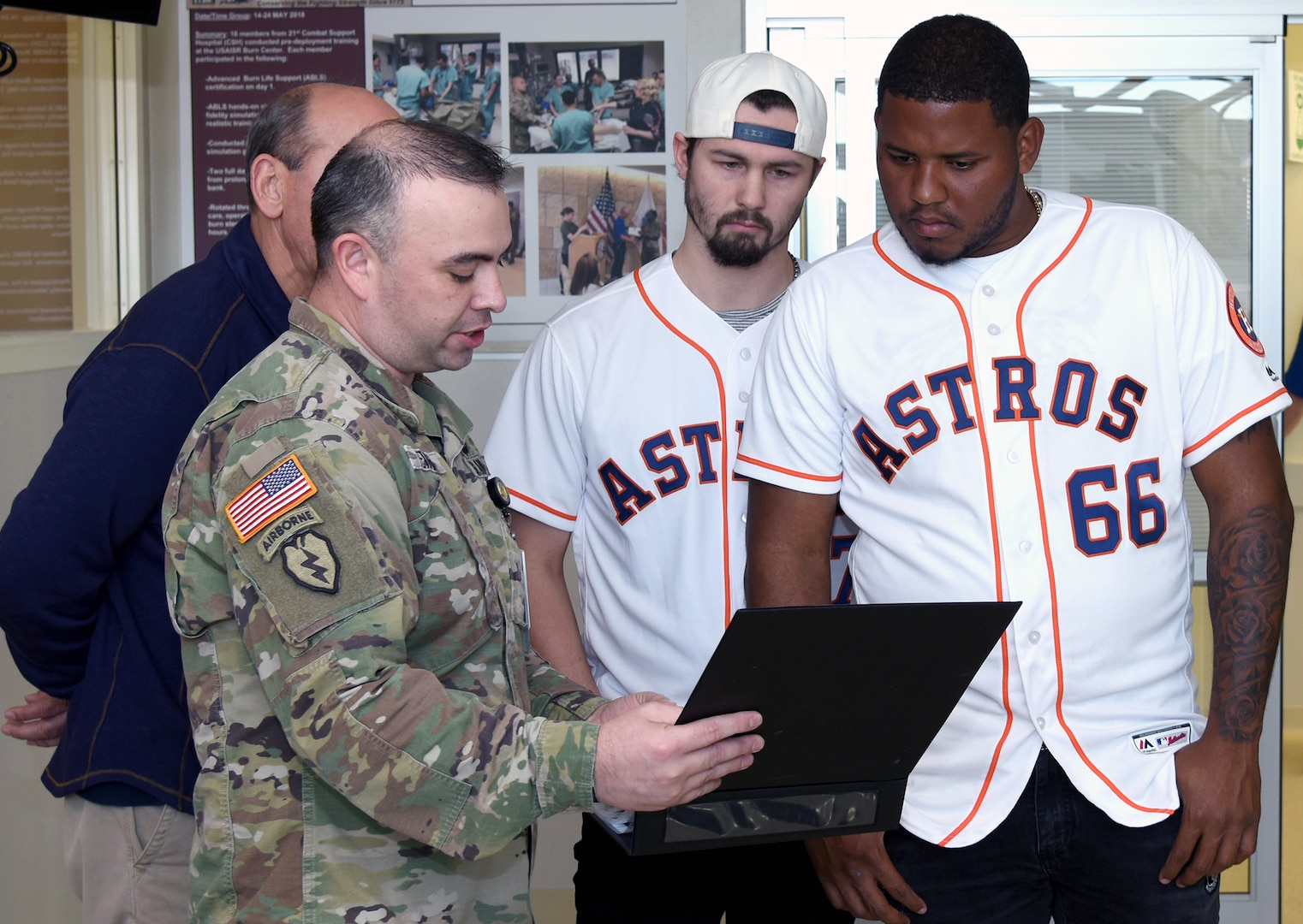 Houston Astros pitchers visit U.S. Army Institute of Surgical