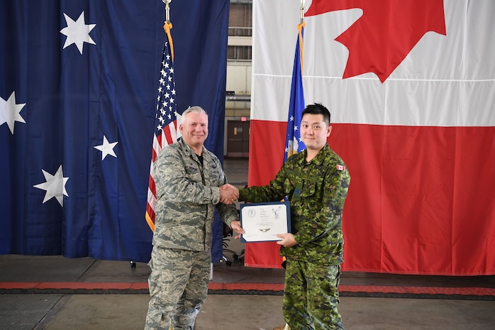 Canadian space operators certified, awarded space wings in CSpOC