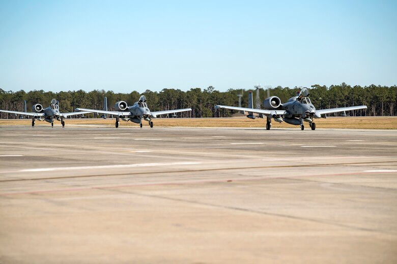 Airmen and aircraft from the 75th Fighter Squadron at Moody Air Force Base, Ga., return from supporting Operation Freedom’s Sentinel, Jan. 25, 2019. The A-10C Thunderbolt II, which has an increased loiter time and weapons capabilities, deployed to southwest Asia in support of ground forces. (U.S. Air Force photo By Airman First Class Eugene Oliver)