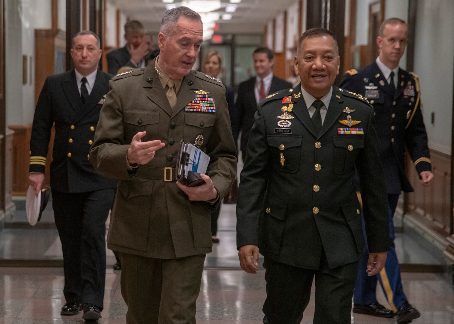 Chairman of the Joint Chiefs of Staff Marine Corps Gen. Joe Dunford hosts  Thai Chief of Defense Forces Gen. Ponpipaat Benyasri for an official visit in Washington, D.C., Jan. 29, 2019.