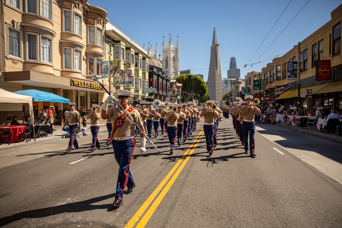 U.S. Marines with 1st Marine Division Band perform while marching in the Italian Heritage Parade during San Francisco Fleet Week 2018, Oct. 7. Residents line the streets to watch the parade go by in a celebration of Italian heritage and history in San Francisco. Since 1981, San Francisco Fleet Week has taken place each October, becoming a significant and integral part of the city’s local culture and economy. San Francisco Fleet Week 2018 events will take place through Oct. 8. (U.S. Marine Corps photo by Cpl. Jacob A. Farbo)
