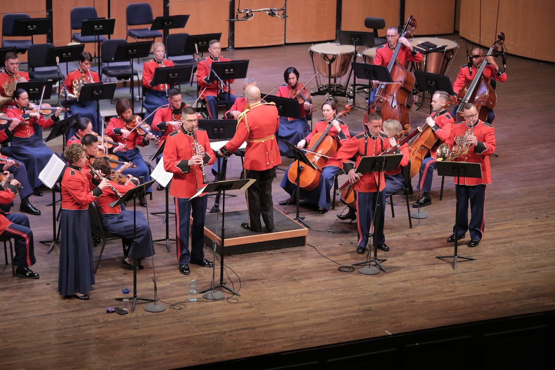 On Jan. 27, 2019 the Marine Chamber Orchestra performed Ludwig van Beethoven's First Symphony, Wolfgang Amadeus Mozart's Sinfonia Concertante for oboe, clarinet, horn, and bassoon, and Felix Mendelssohn's mysterious and captivating Hebrides Overture, also known as "Fingal's Cave." The free concert took place at the Rachel M. Schlesinger Concert Hall and Arts Center at Northern Virginia Community College's Alexandria campus. (U.S. Marine Corps photo by Master Sgt. Kristin duBois/released)