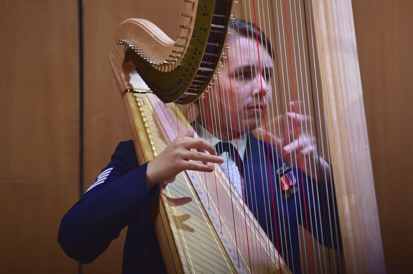 USAF Band performs Guest Artist Series