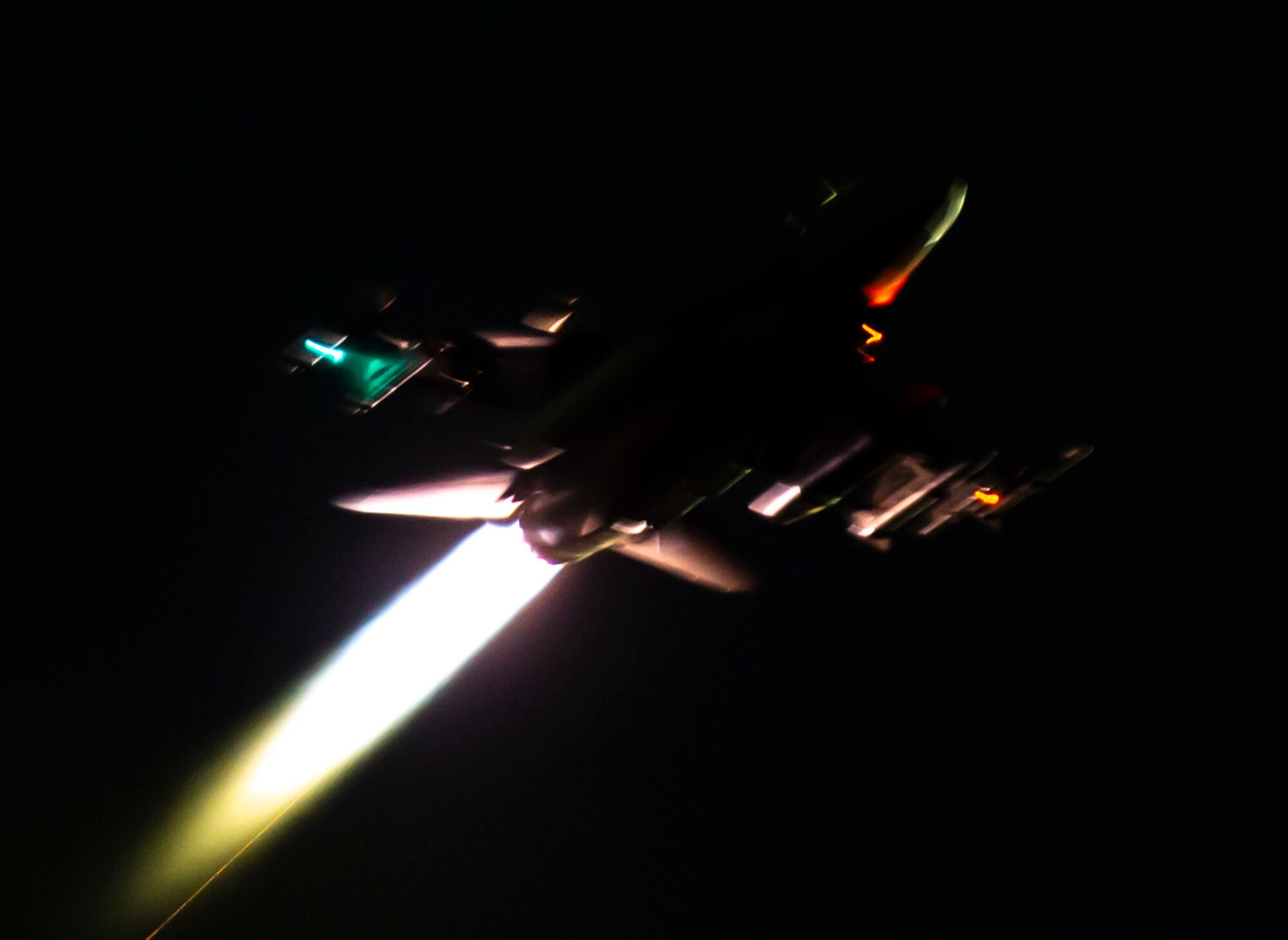 A U.S. Air Force F-16CM Fighting Falcon assigned to the 79th Fighter Squadron (FS) takes-off during Exercise Red Flag 19-1 at Nellis Air Force Base, Nev., Jan. 30, 2019.