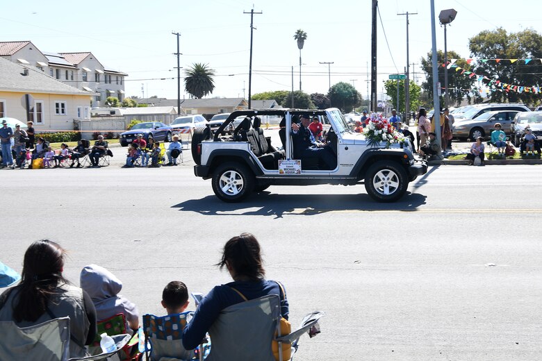 Col. Michael S. Hough, 30th Space Wing commander, prepares for the 2019 Lompoc Flower Festival Parade June 29, 2019, in Lompoc, Calif.