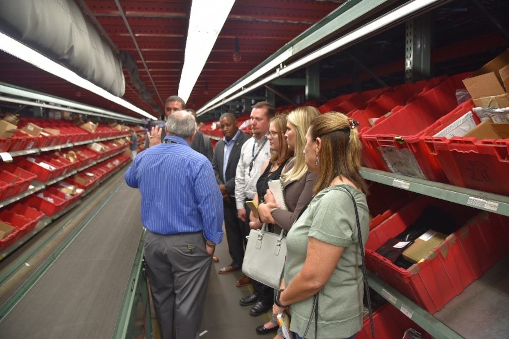 DLA Distribution Public Affairs student tours Eastern Distribution Center