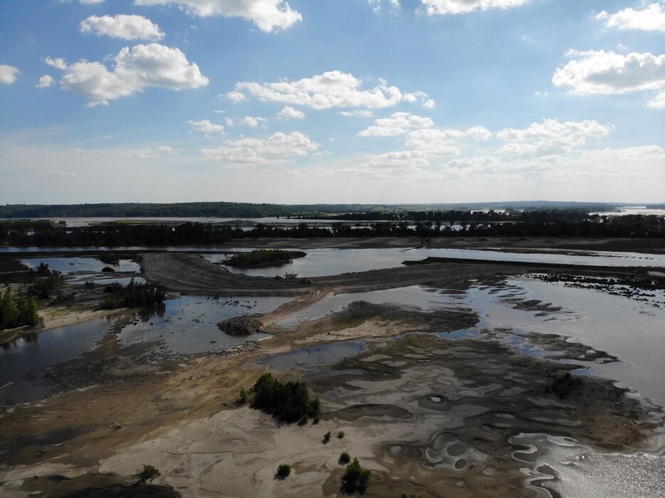 Aerial view of breach along Levee 611-614 near Council Bluffs, Iowa July 1, 2019.