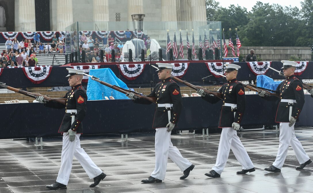 Marines with the U.S. Marine Corps Silent Drill Platoon perform precision drill at the Lincoln Memorial, Washington, D.C., July 4, 2019. The Honorable President Donald J. Trump hosted a “Salute to America” event which was held to honor all service members past and present. The celebration showcased America’s military with music, military demonstrations and flyovers.  (U.S. Marine Corps photo by Pfc. Allen Sanders)