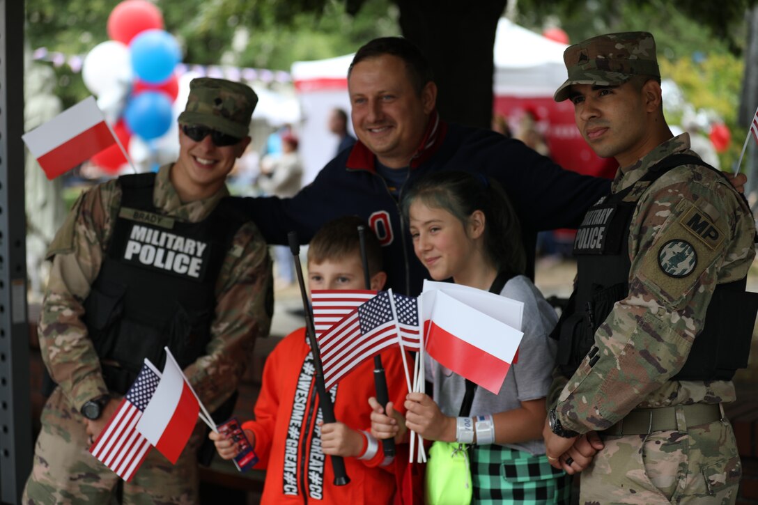 U.S. Soldiers participate in Freedom Festival