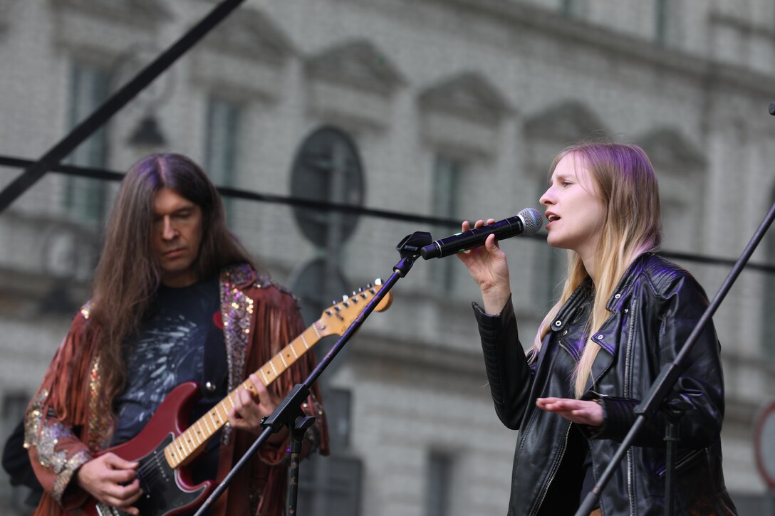 U.S. Soldiers participate in Freedom Festival