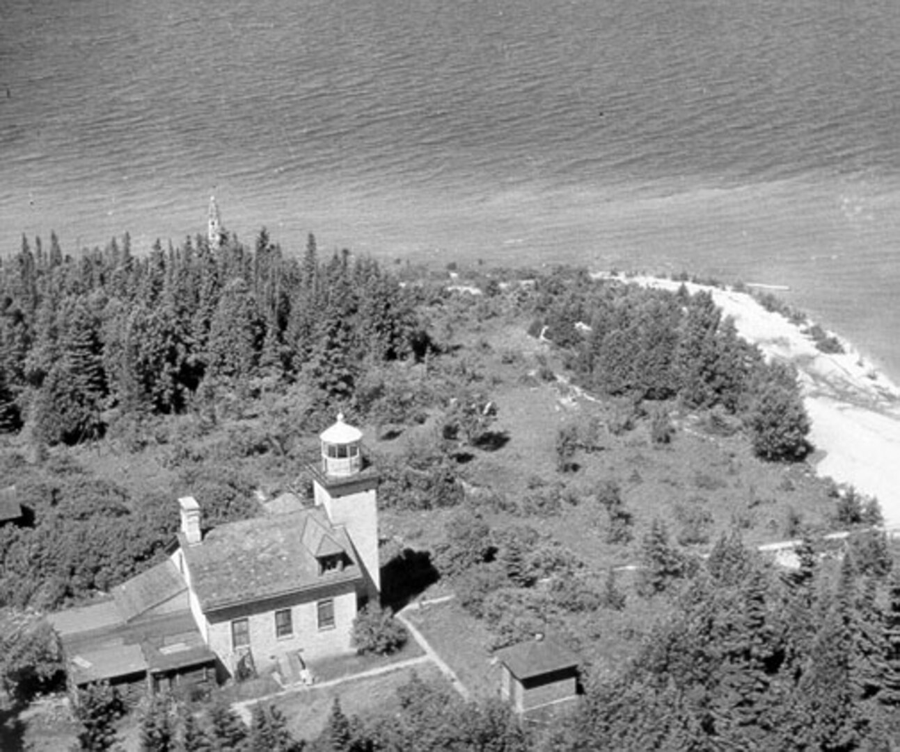 Bois Blanc Island Light > United States Coast Guard > All