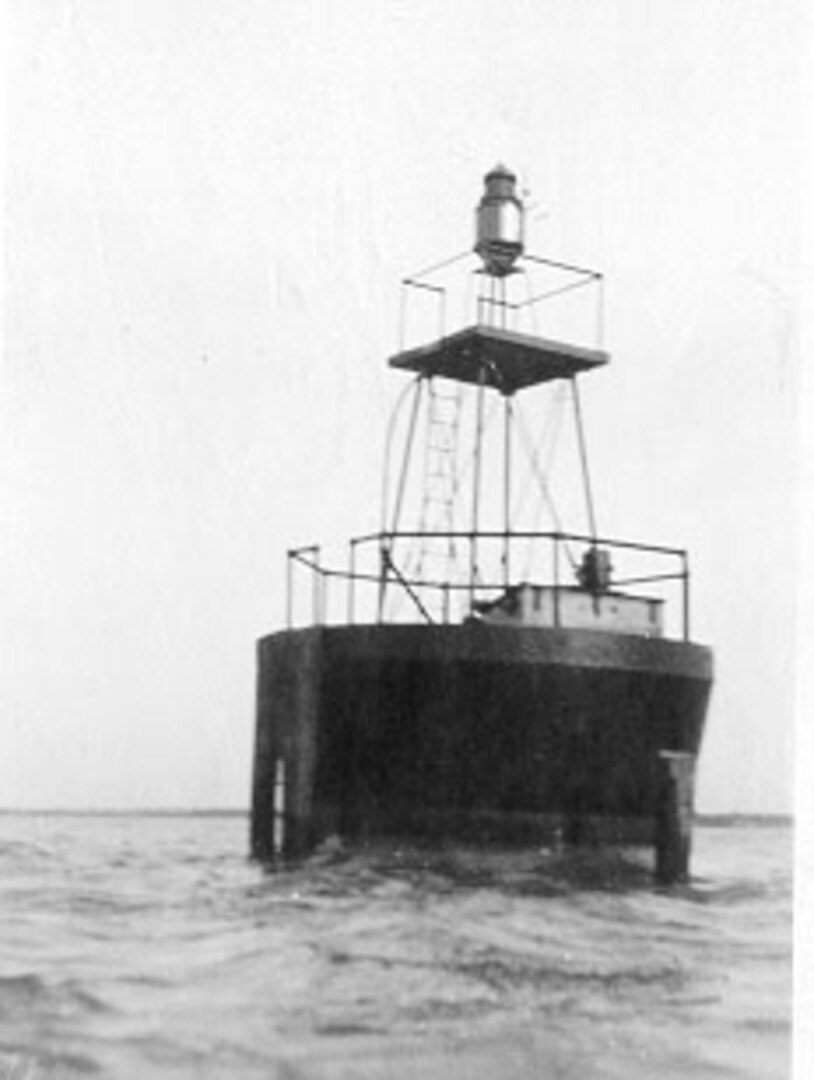 File:Dunkirk ny pierhead.jpg - Wikipedia