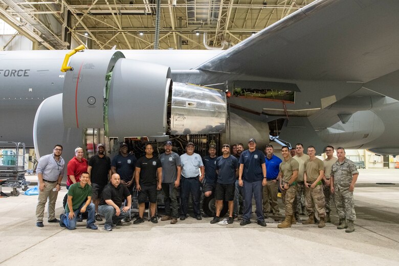 Altus Maintenance Makes History, Removes First KC-46 Engine > Altus Air ...