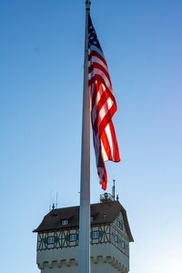 41st FAB, 589th BSB Soldiers assist with flag raising