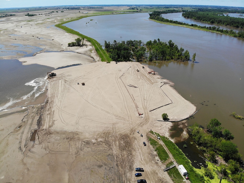 Aerial view of repair working being done at levee breach L575a_1 July 9, 2019.