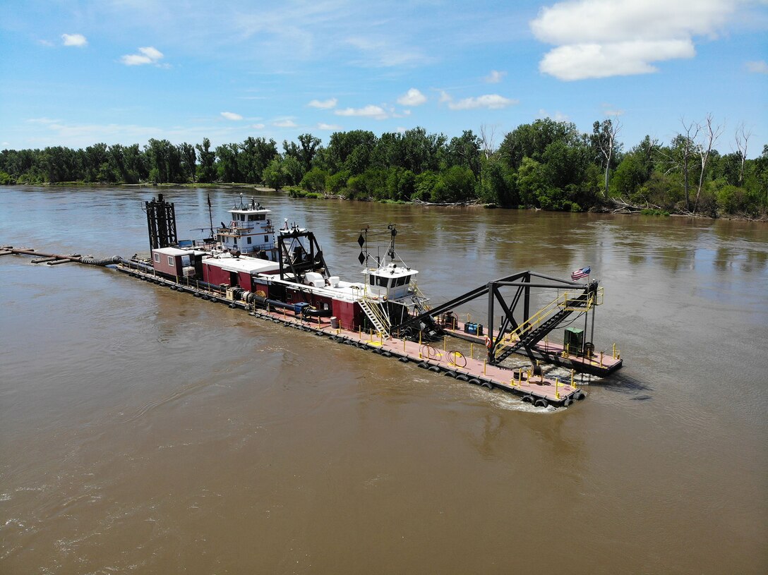 Aerial view of repair working being done at levee breach L575a_1 July 9, 2019.