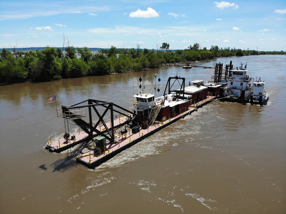 Aerial view of repair working being done at levee breach L575a_1 July 9, 2019.