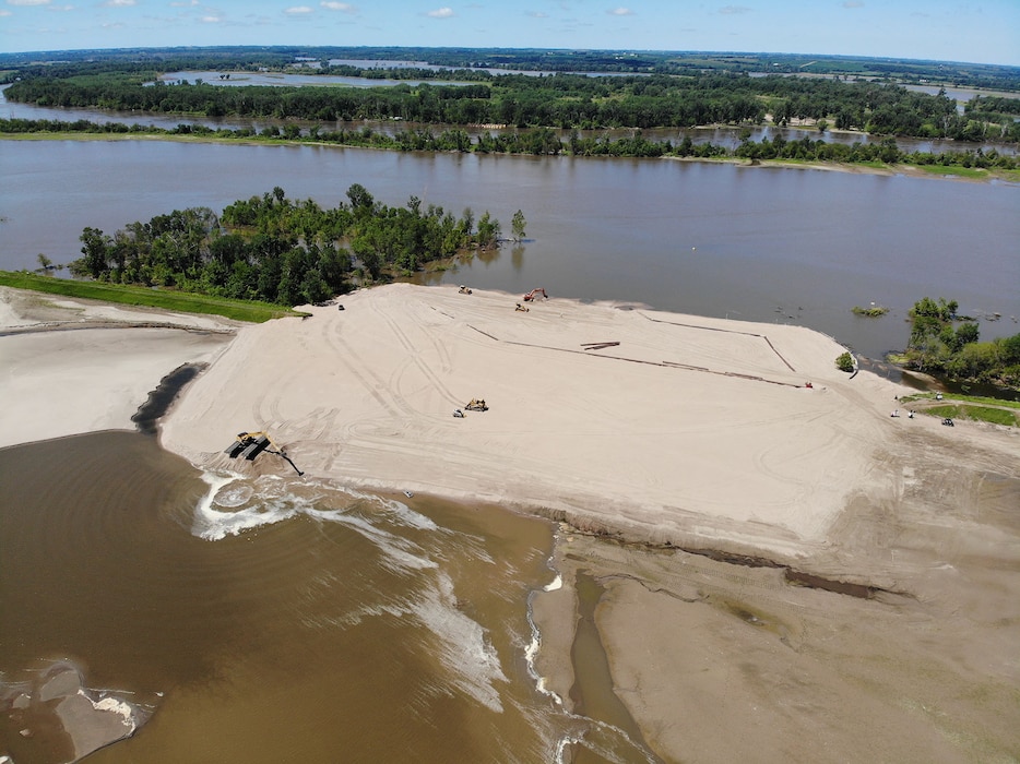 Aerial view of repair working being done at levee breach L575a_1 July 9, 2019.