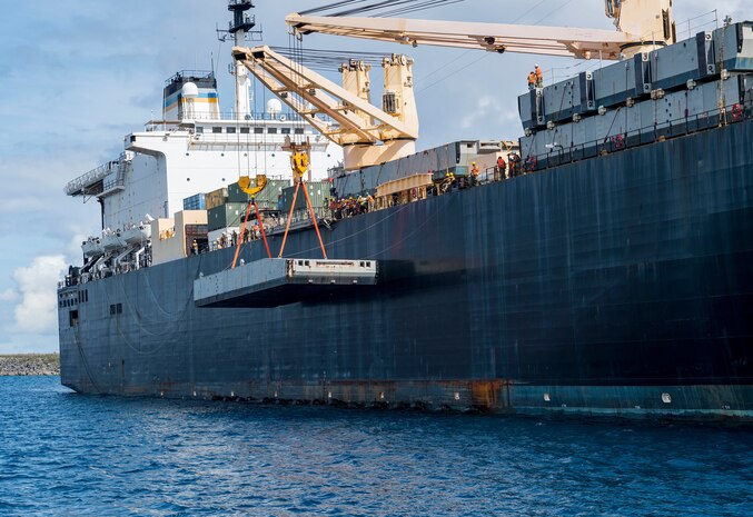 Maritime Prepositioning Ships Squadron Team Up to Conduct Improved Navy Lighterage System  Training