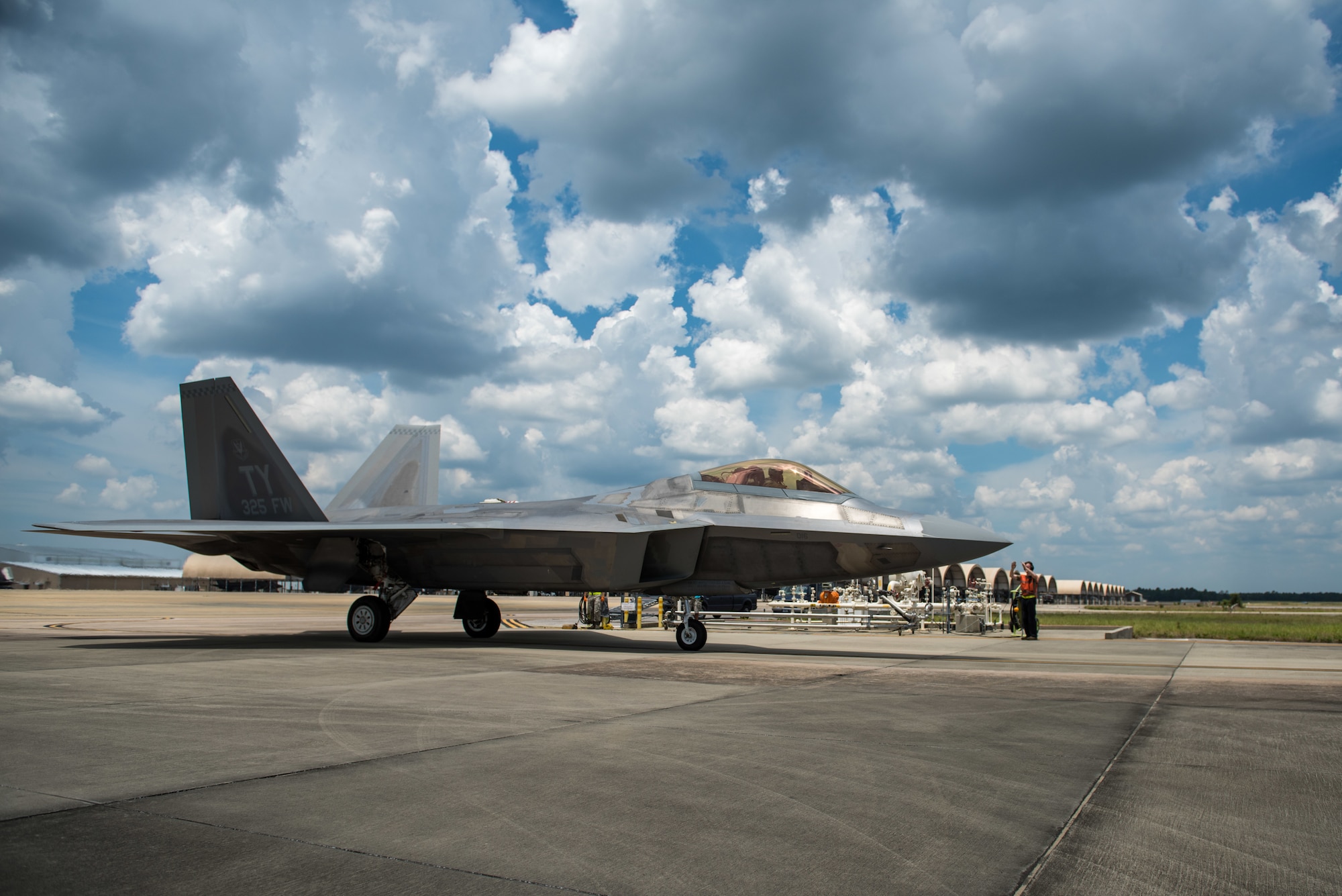 A U.S. Air Force F-22 Raptor from Tyndall Air Force Base refuels via hot pits at Eglin AFB, Florida, July 2, 2019.