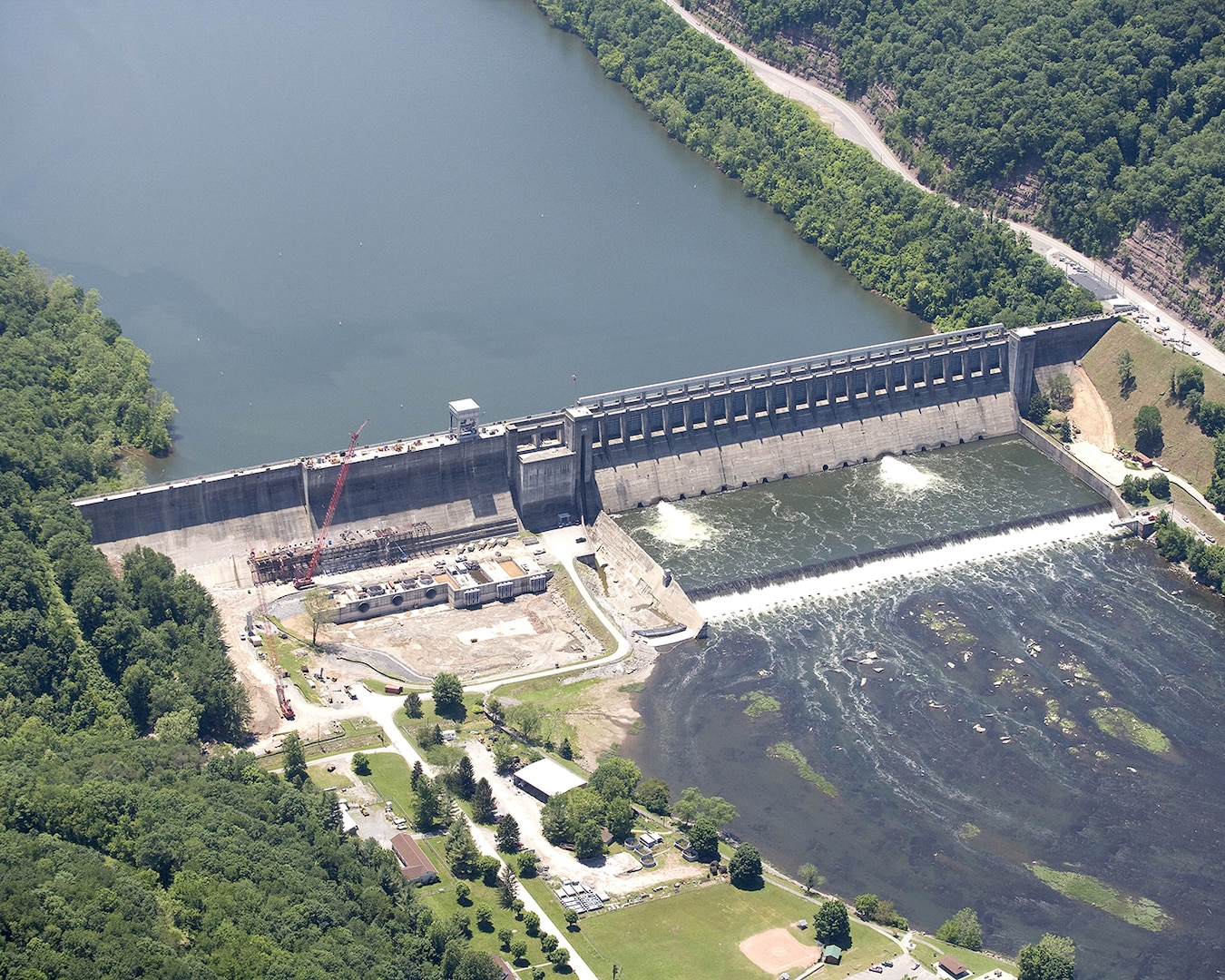 bluestone-dam-edges-closer-to-completion-washington-headquarters