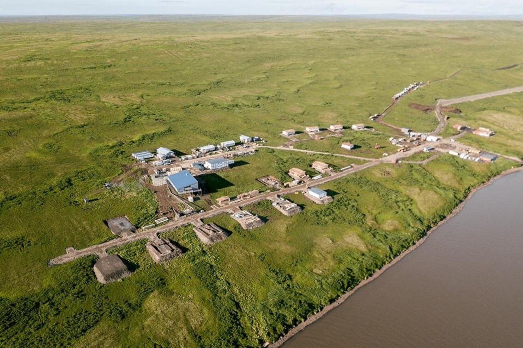 photo of Alaskan village scenery