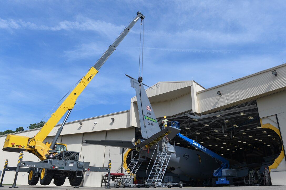 4th CES & 916th MXS work together for aircraft repair