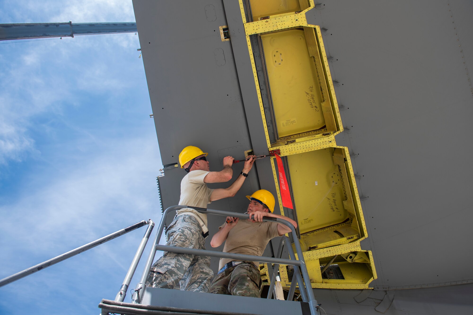 4th CES & 916th MXS work together for aircraft repair