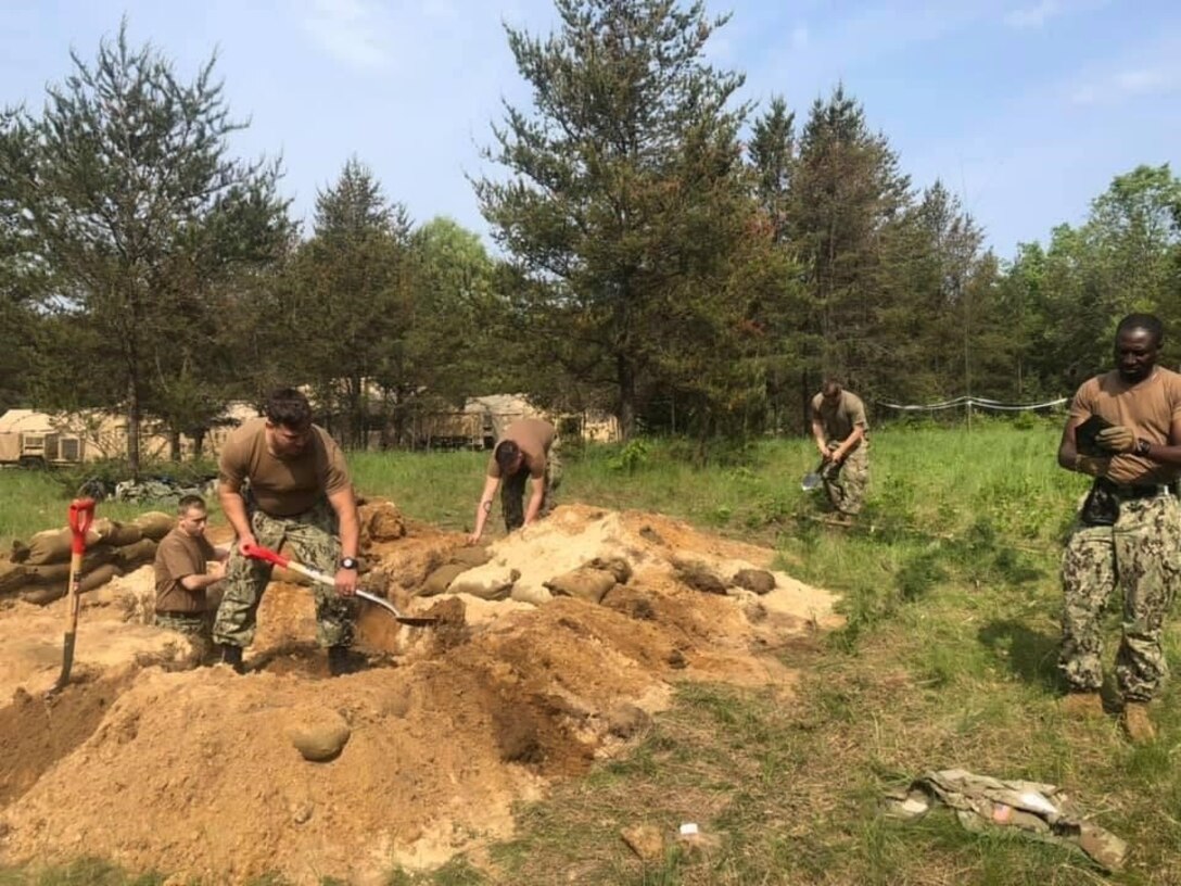 Seabees, Soldiers Join Forces During Integrated Training Exercise