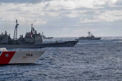 TASMAN SEA (July 11, 2019) The USCGC Stratton (WMSL 752), far left, USS Chancellorsville (CG 62), left, HMAS Melbourne (FFG 05), center, and USS William P. Lawrence (DDG 110) transit with the Arleigh Burke-class guided-missile destroyer USS McCampbell (DDG 85) during a photo exercise (PHOTOEX) as part of the exercise Talisman Sabre 2019. McCampbell, part of the Wasp Expeditionary Strike Group, with embarked 31st Marine Expeditionary Unit, is currently participating in Talisman Sabre 2019 off the coast of Northern Australia. A bilateral, biennial event, Talisman Sabre is designed to improve U.S. and Australian combat training, readiness and interoperability through realistic, relevant training necessary to maintain regional security, peace and stability.