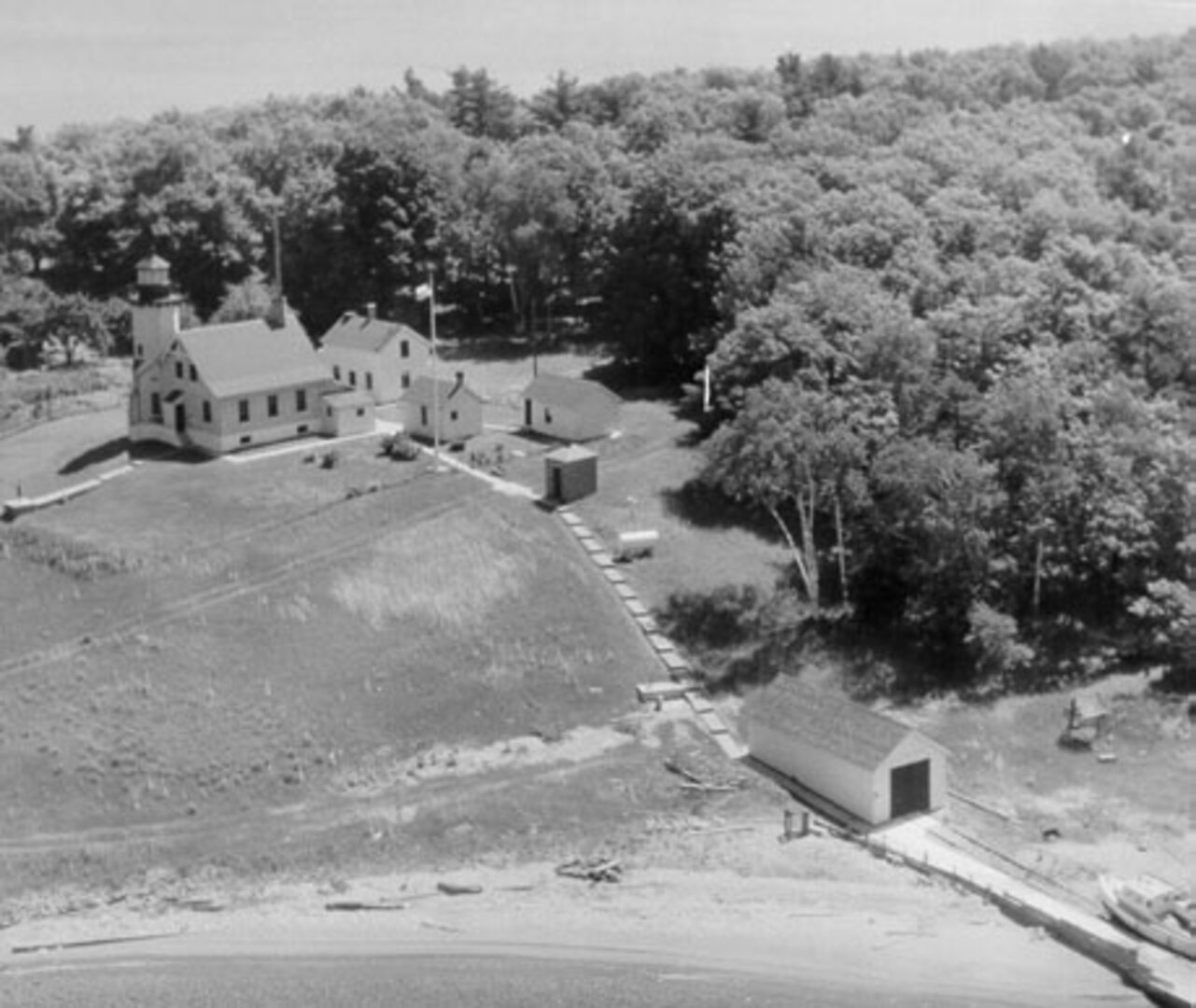 Chambers Island Lighthouse > United States Coast Guard > All